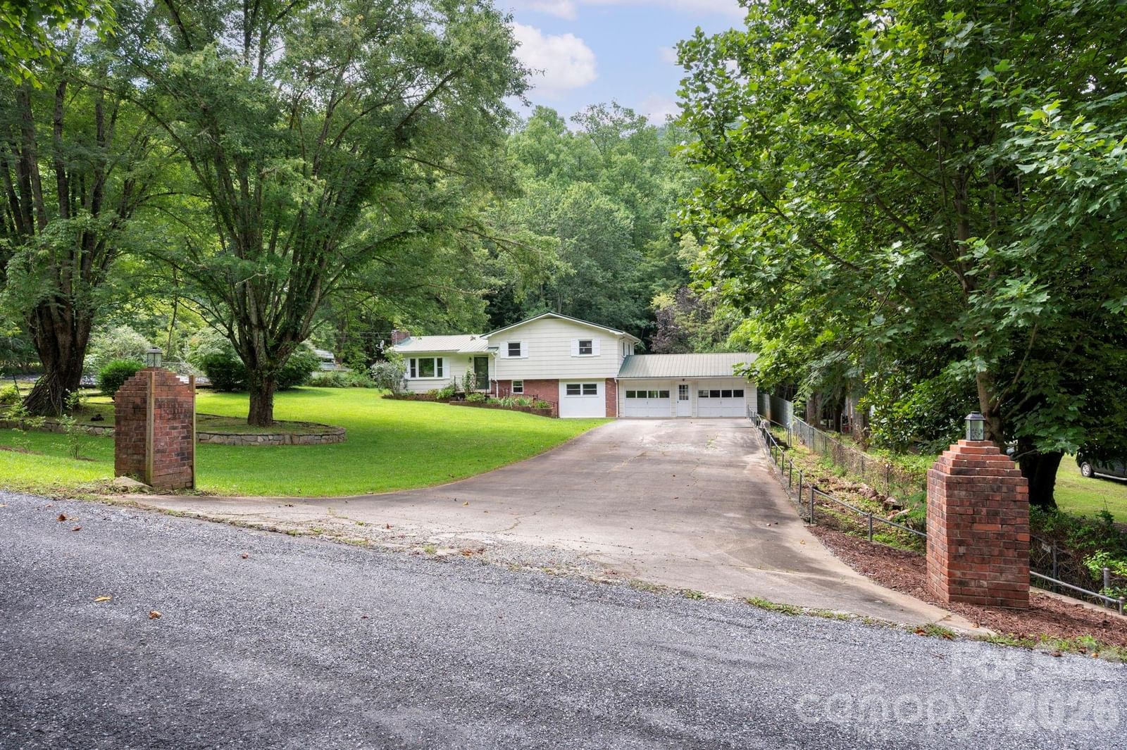 1244 Macktown Road, Sylva, NC 28779 - Photo 2