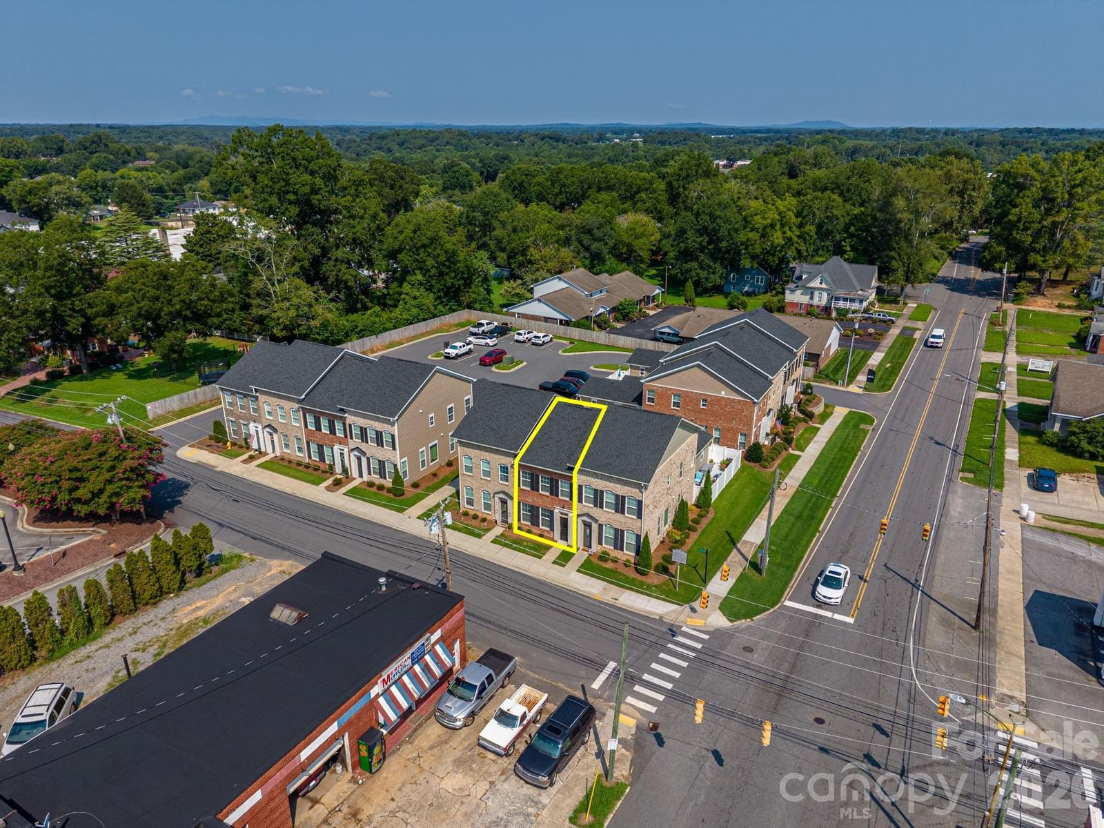 104 Pine Street, Lincolnton, NC 28092 - Photo 2