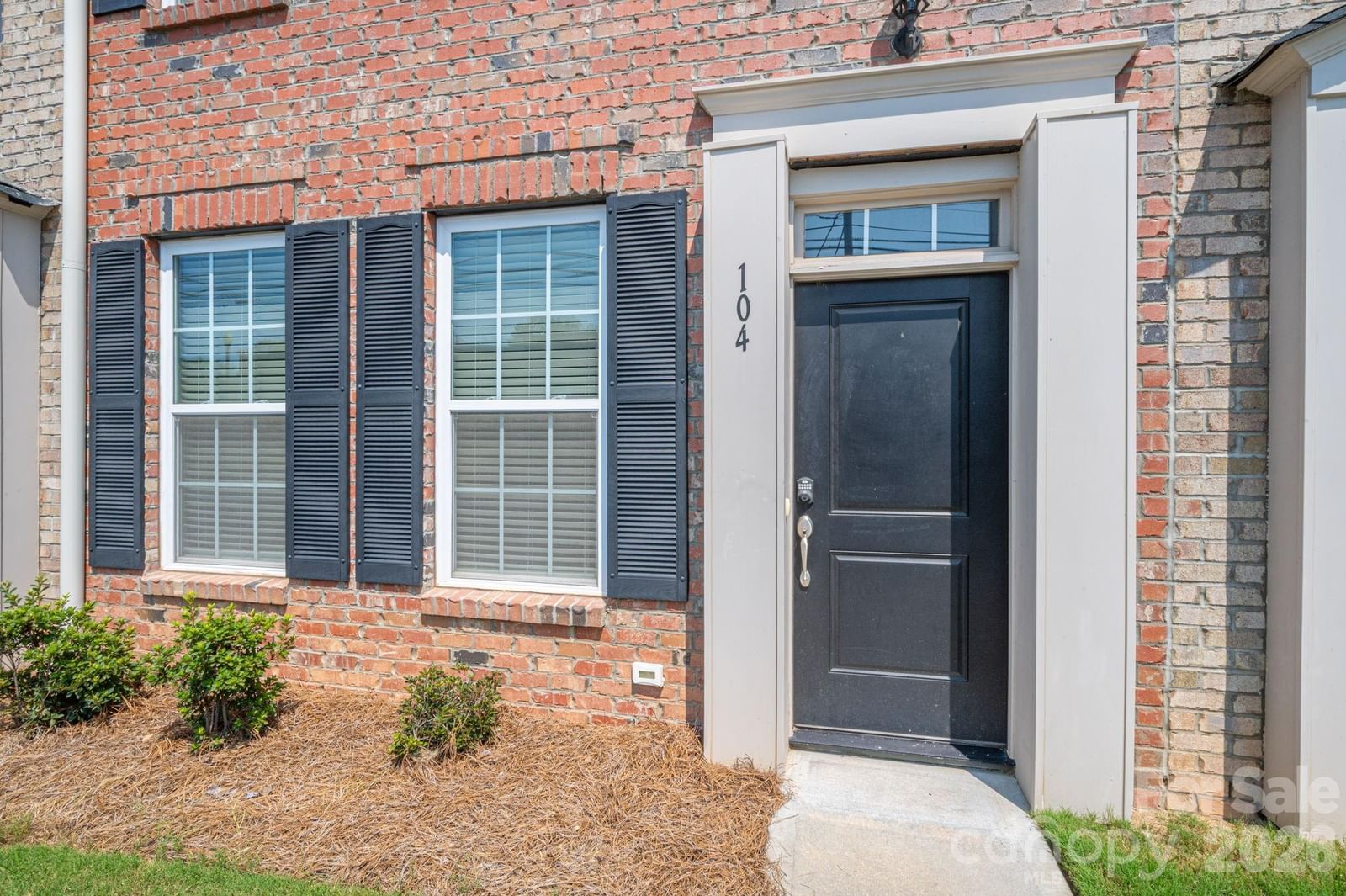 104 Pine Street, Lincolnton, NC 28092 - Photo 3