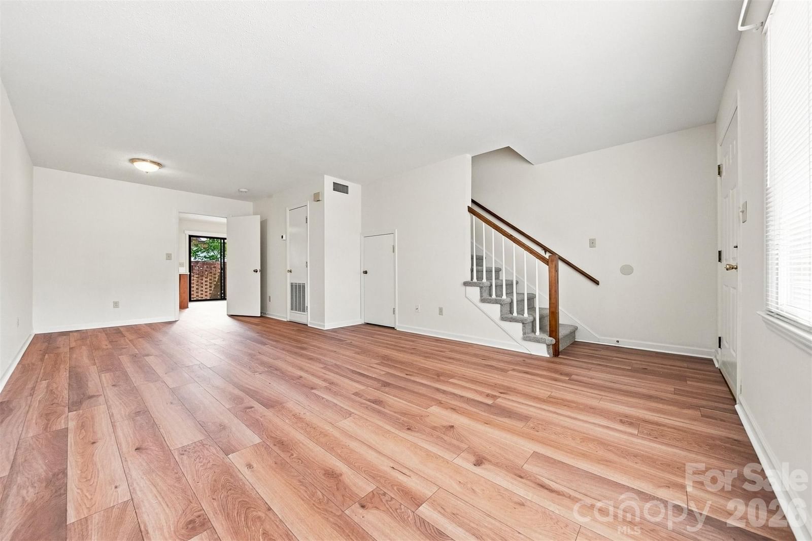 1330 5th Street #102, Hickory, NC 28601 - Photo 5