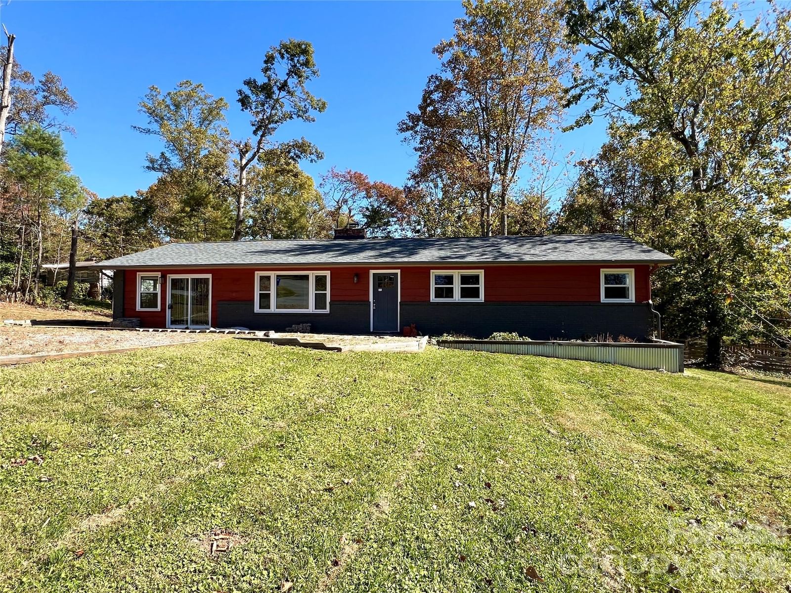 3 Mount Royal Drive, Arden, NC 28704