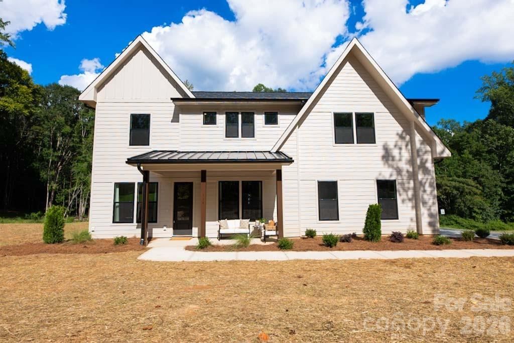 320 Laurel Crest Drive, Kannapolis, NC 28081