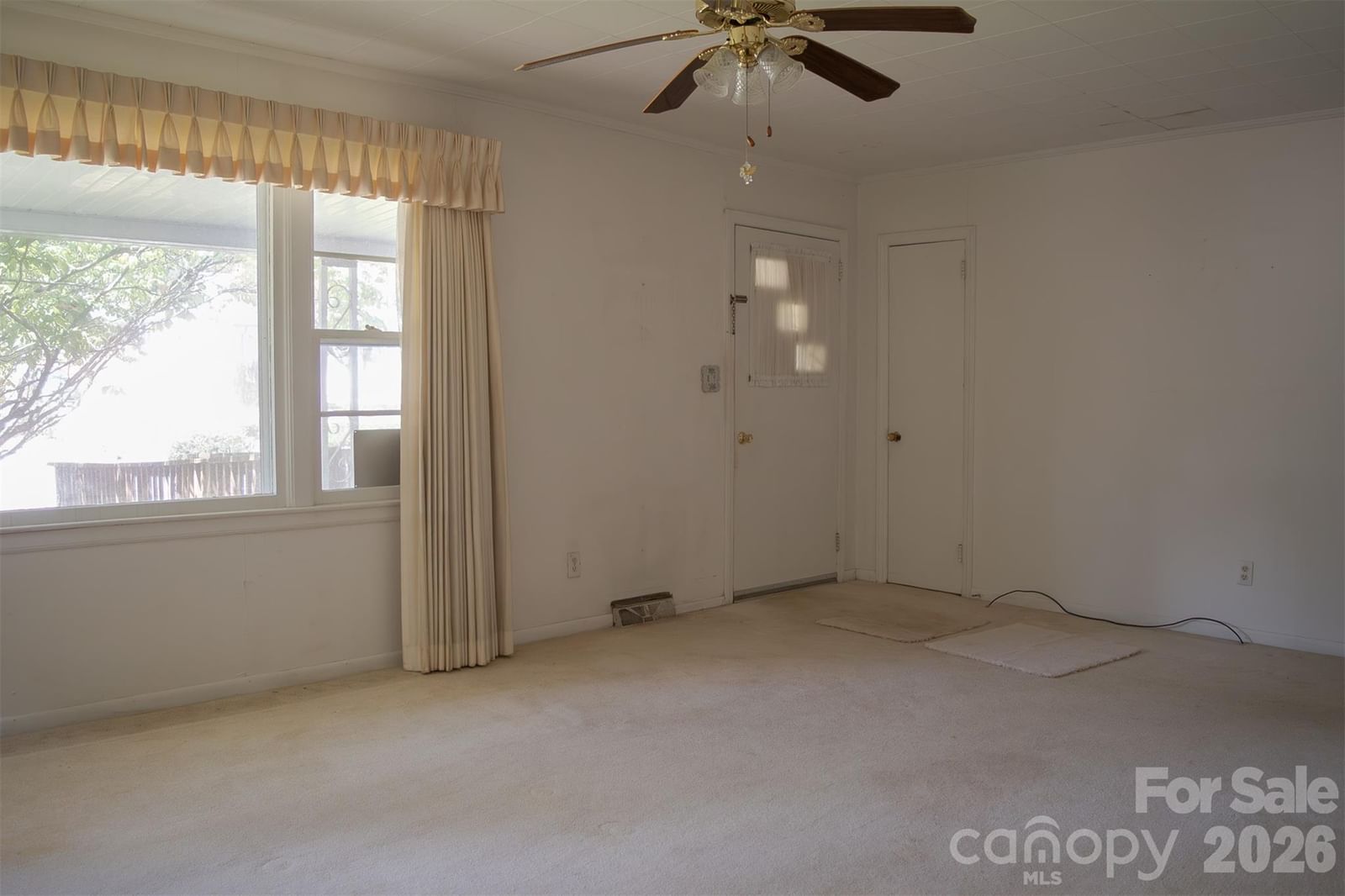 1006 3rd Avenue, Hendersonville, NC 28739 - Photo 2