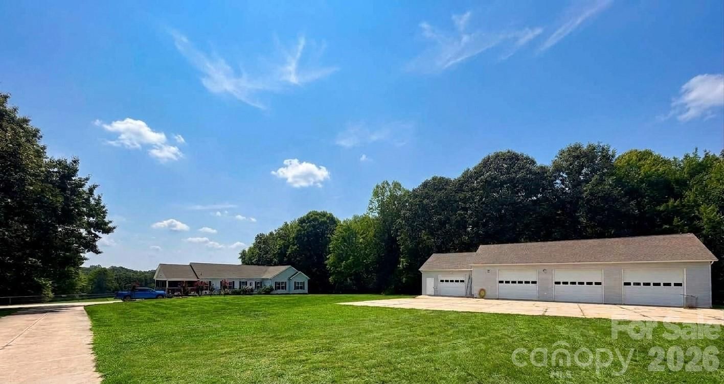 1910 Carl Fox Road, Taylorsville, NC 28681