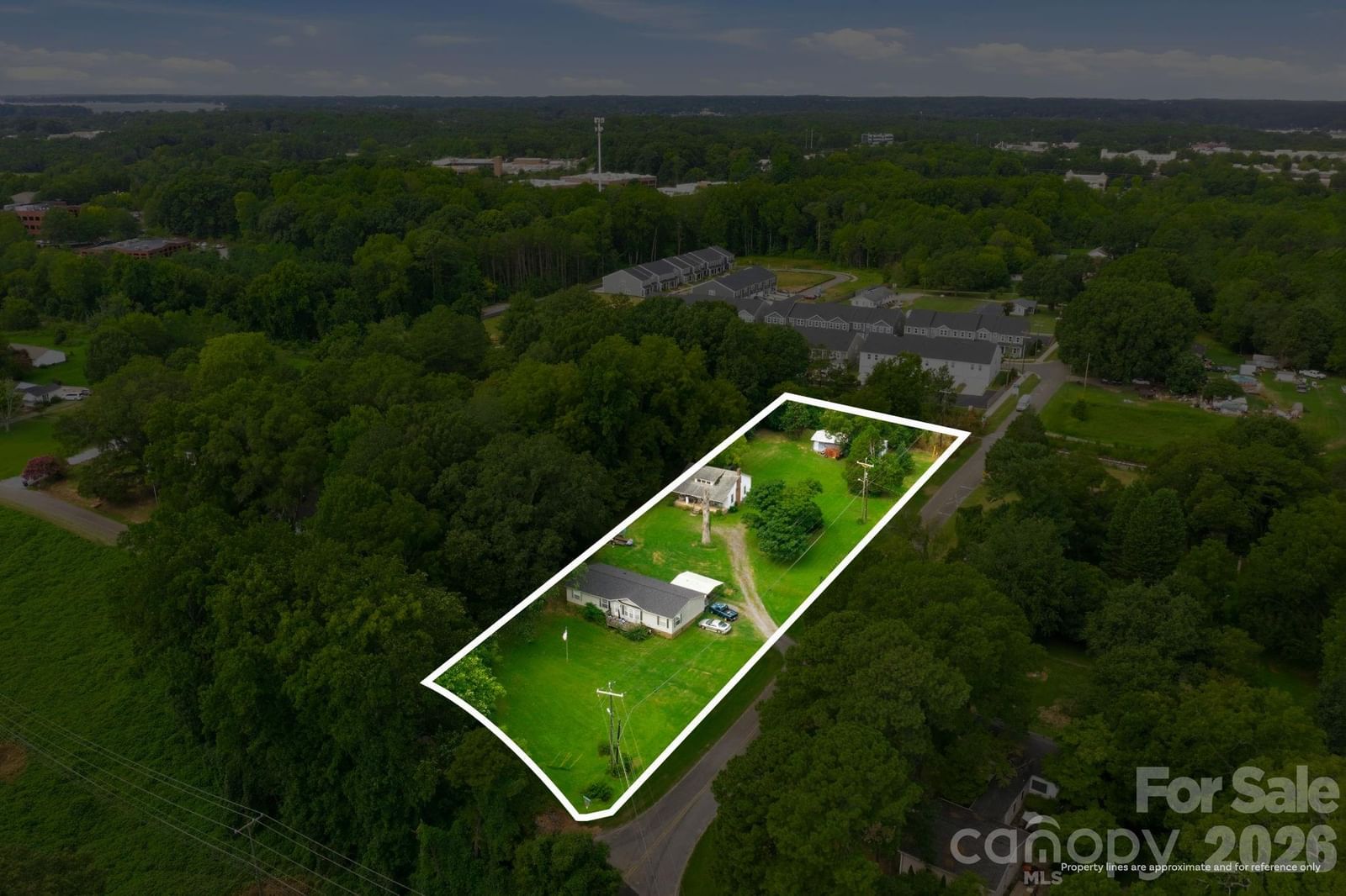 109 Crossrail Road, Mooresville, NC 28115 - Photo 2
