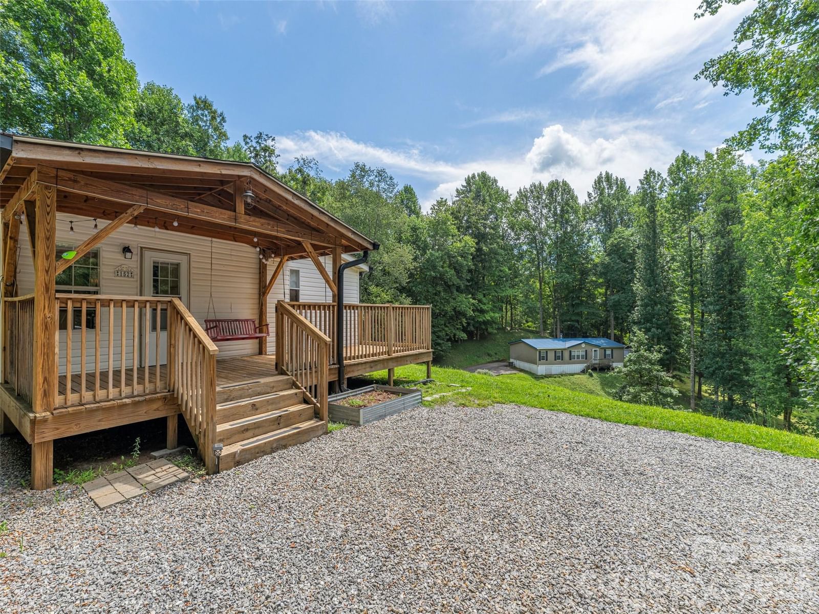 152 Hollon Cove, Waynesville, NC 28786 - Photo 2