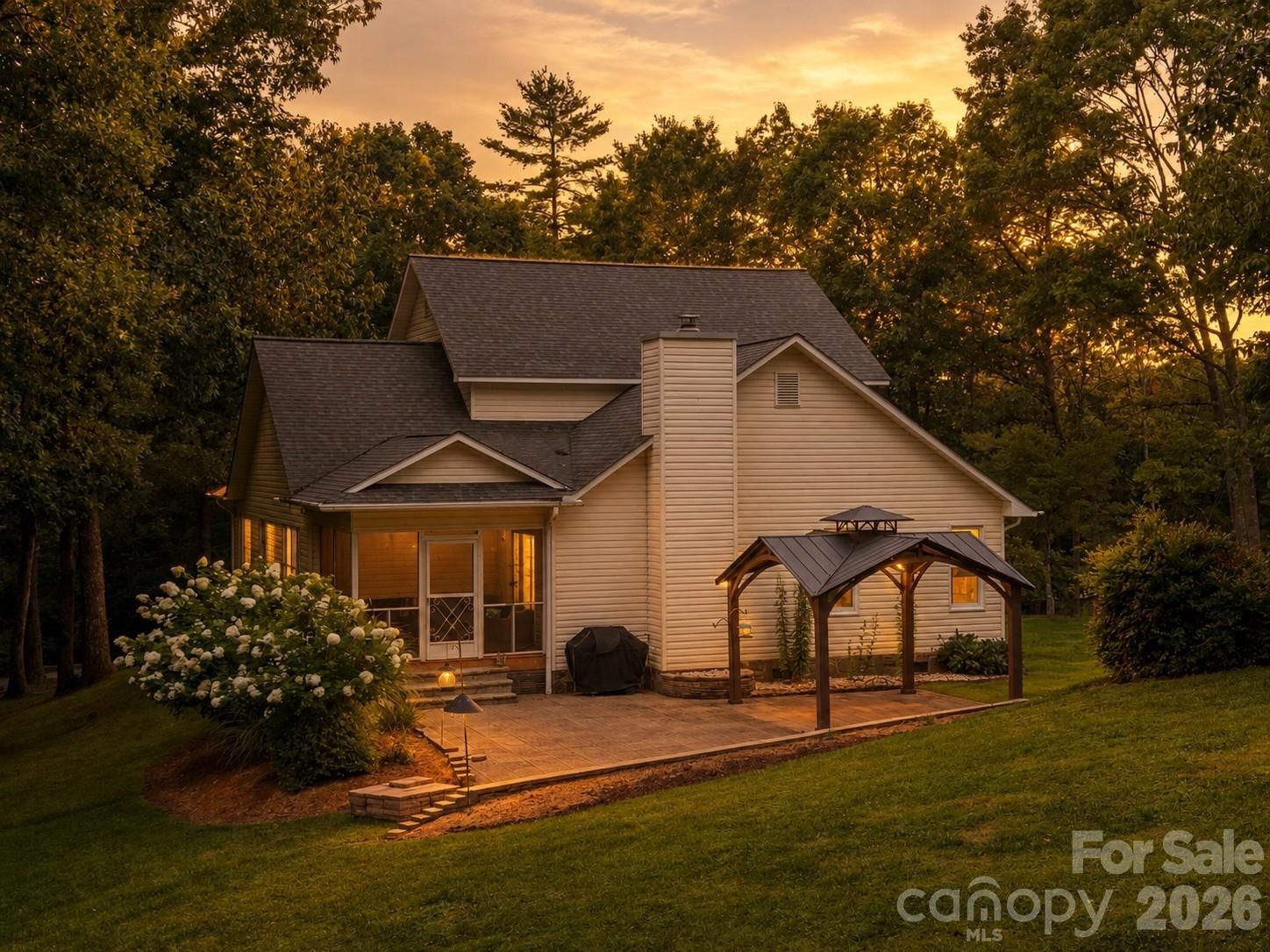 48 Main Trace, Franklin, NC 28734 - Photo 2