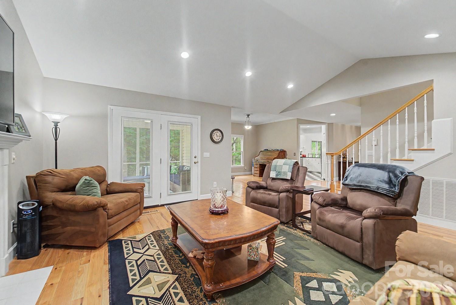 48 Main Trace, Franklin, NC 28734 - Photo 4