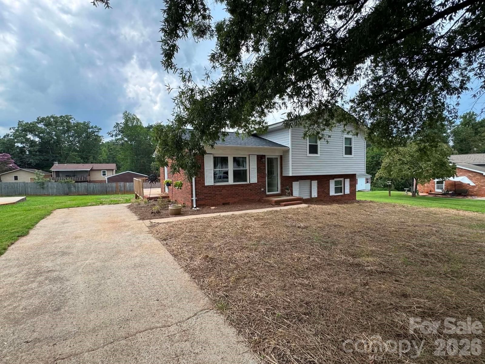 115 Robert Drive, State Road, NC 28676 - Photo 2
