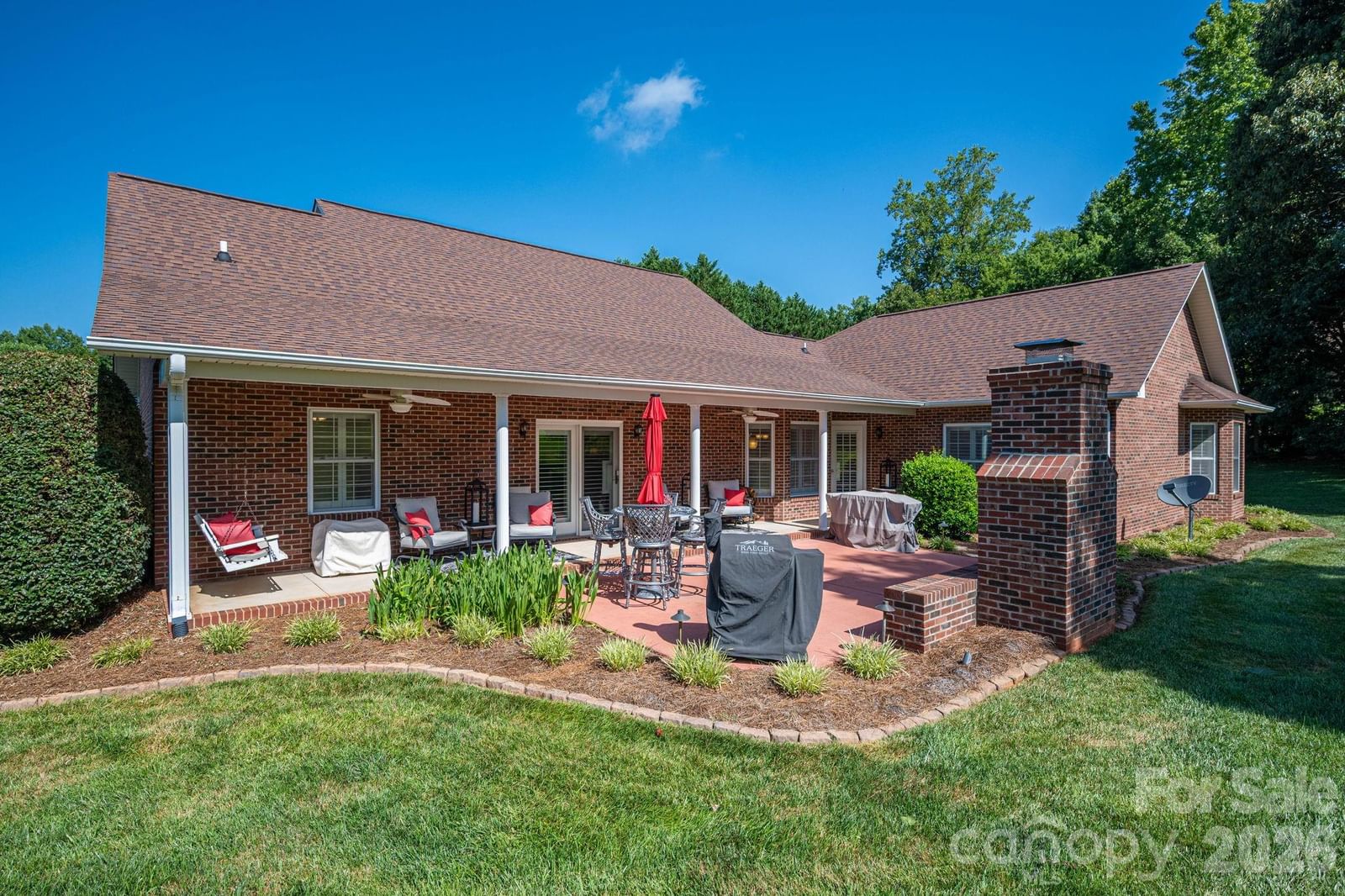 2928 Palmer Drive, Conover, NC 28613