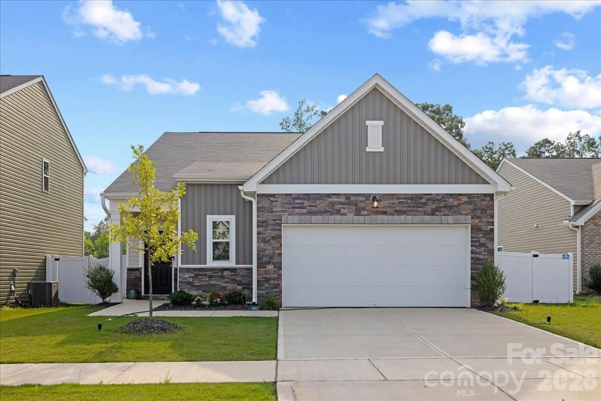 144 BABBLING BROOK Drive, Clayton, NC 27520