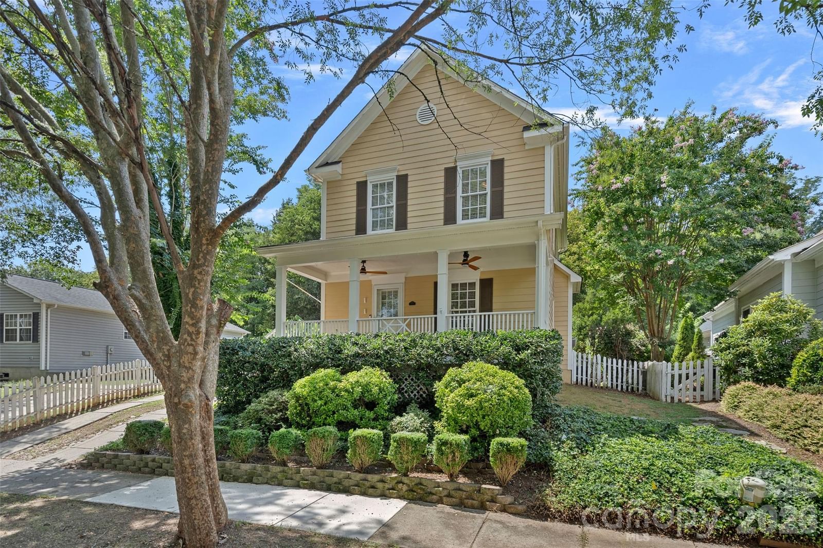 14015 Garden District Row, Huntersville, NC 28078 - Photo 2