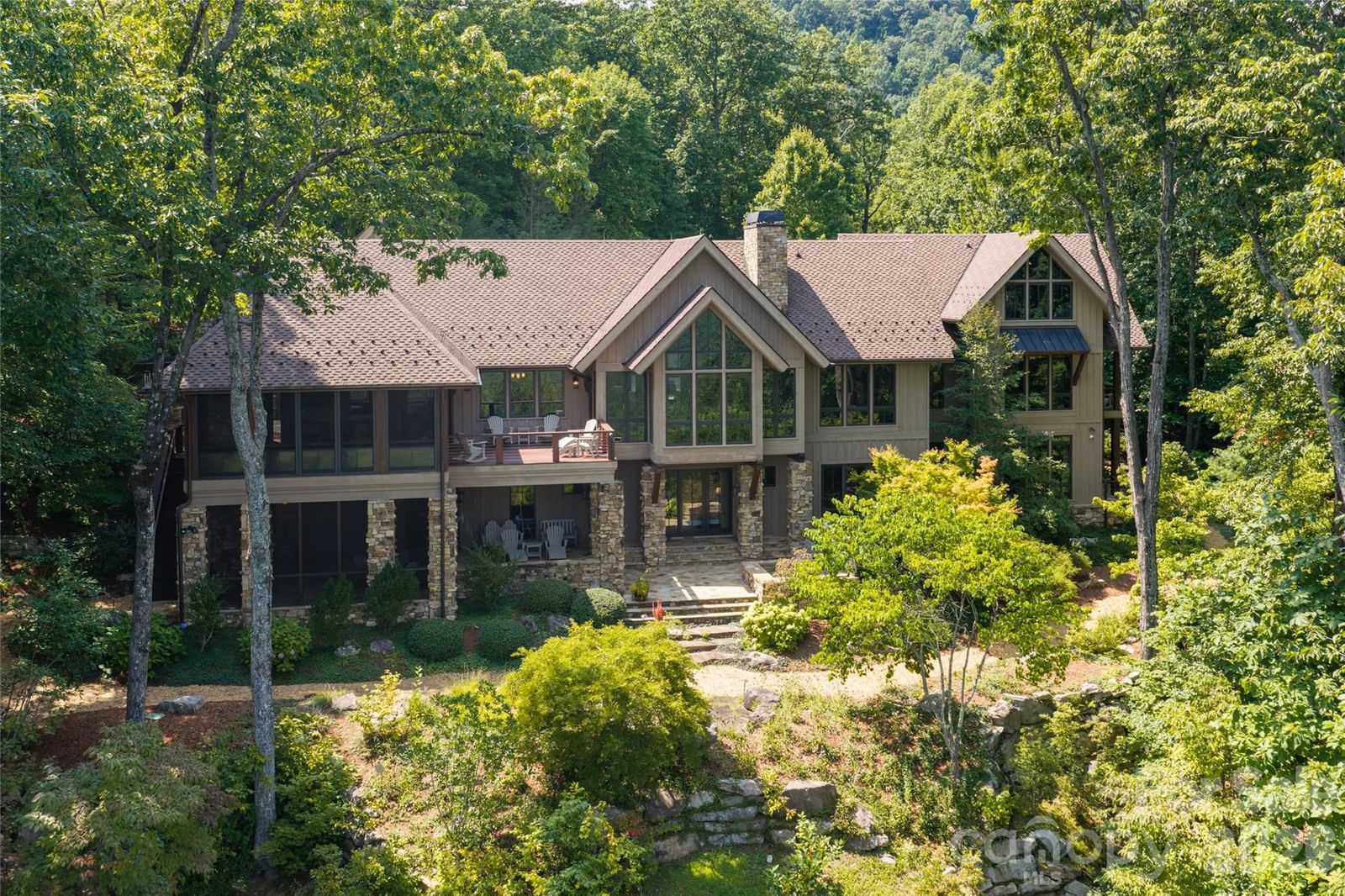 383 Eagle Ridge Road, Zirconia, NC 28790