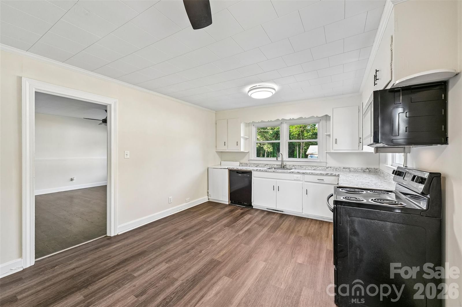 94 Galaxie Drive, Taylorsville, NC 28681 - Photo 5