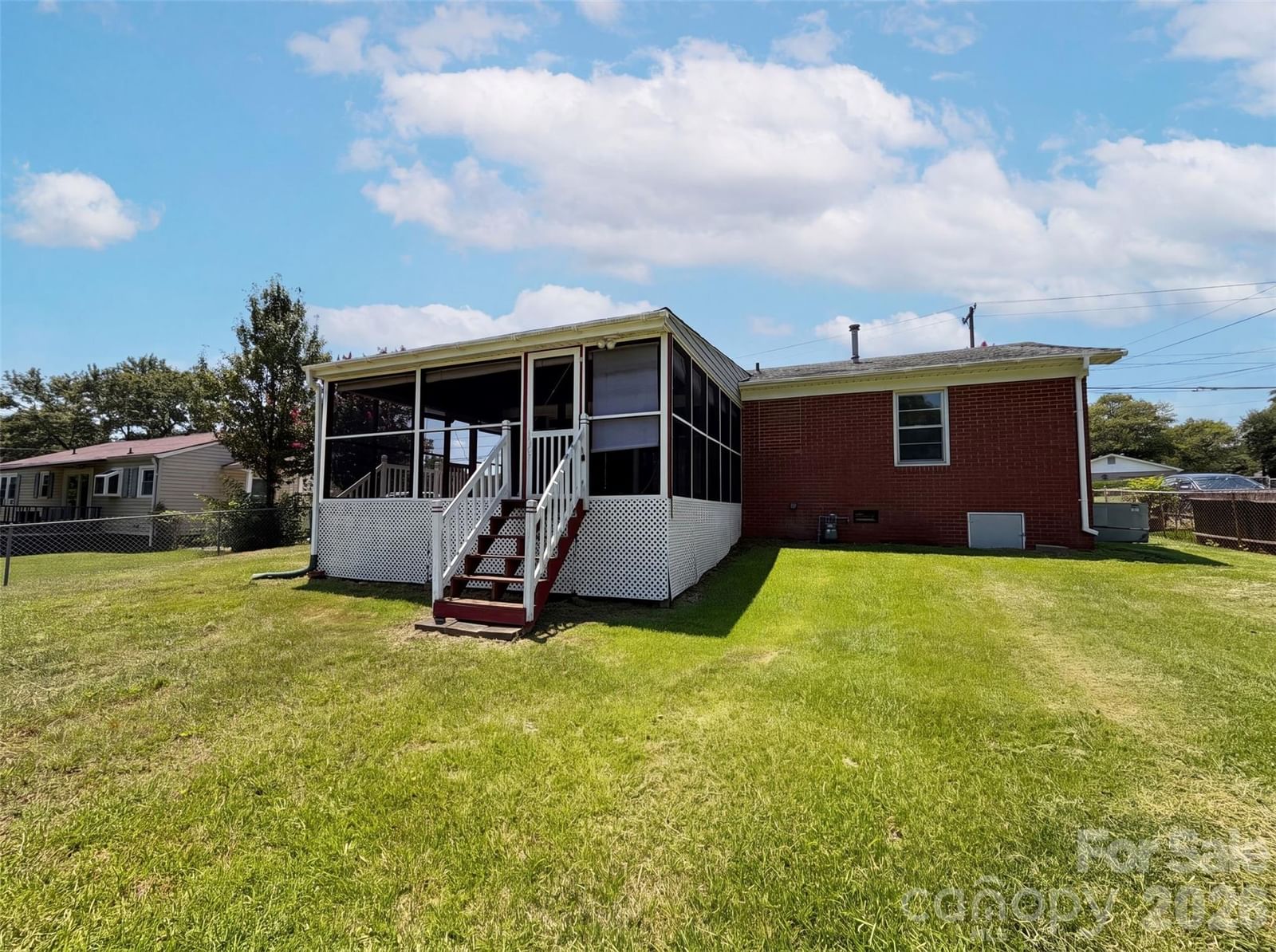 310 Indiana Avenue, Bessemer City, NC 28016 - Photo 5