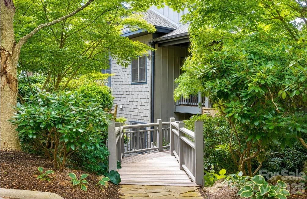 151 Spring Rock Road #D3, Burnsville, NC 28714 - Photo 2