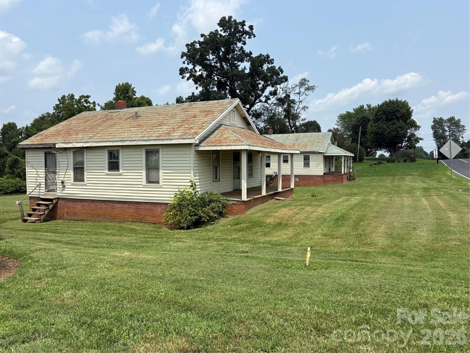 1306 Salem Road, Morganton, NC 28655