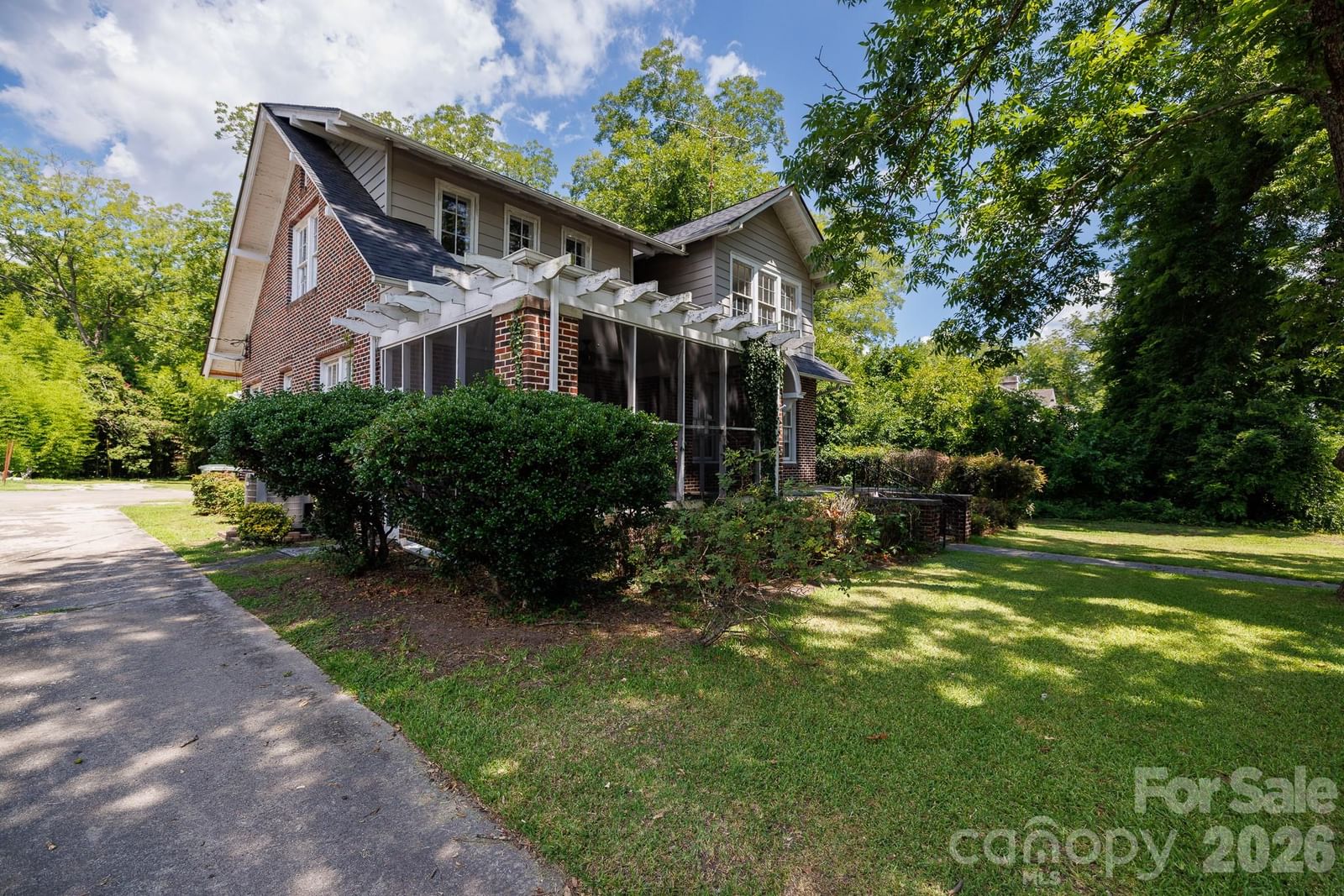 157 Walnut Street, Chester, SC 29706 - Photo 2