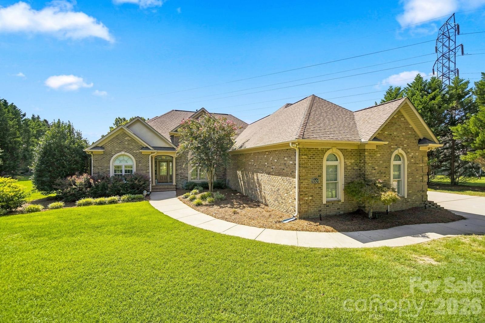 1001 Heritage Acres Drive, Matthews, NC 28104 - Photo 2