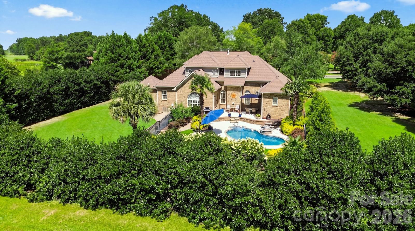 1001 Heritage Acres Drive, Matthews, NC 28104