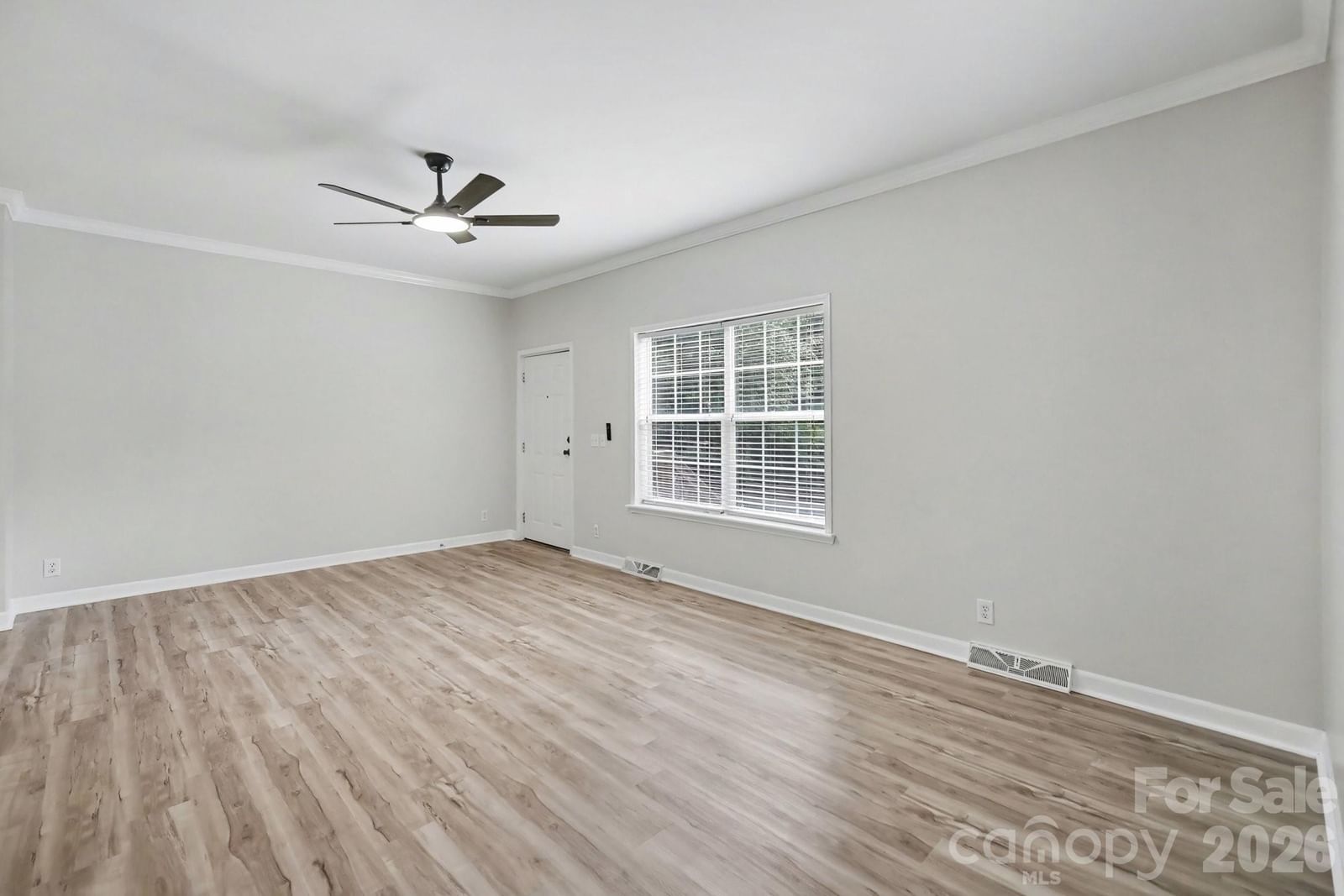 303 Hardin Circle, Grover, NC 28073 - Photo 5
