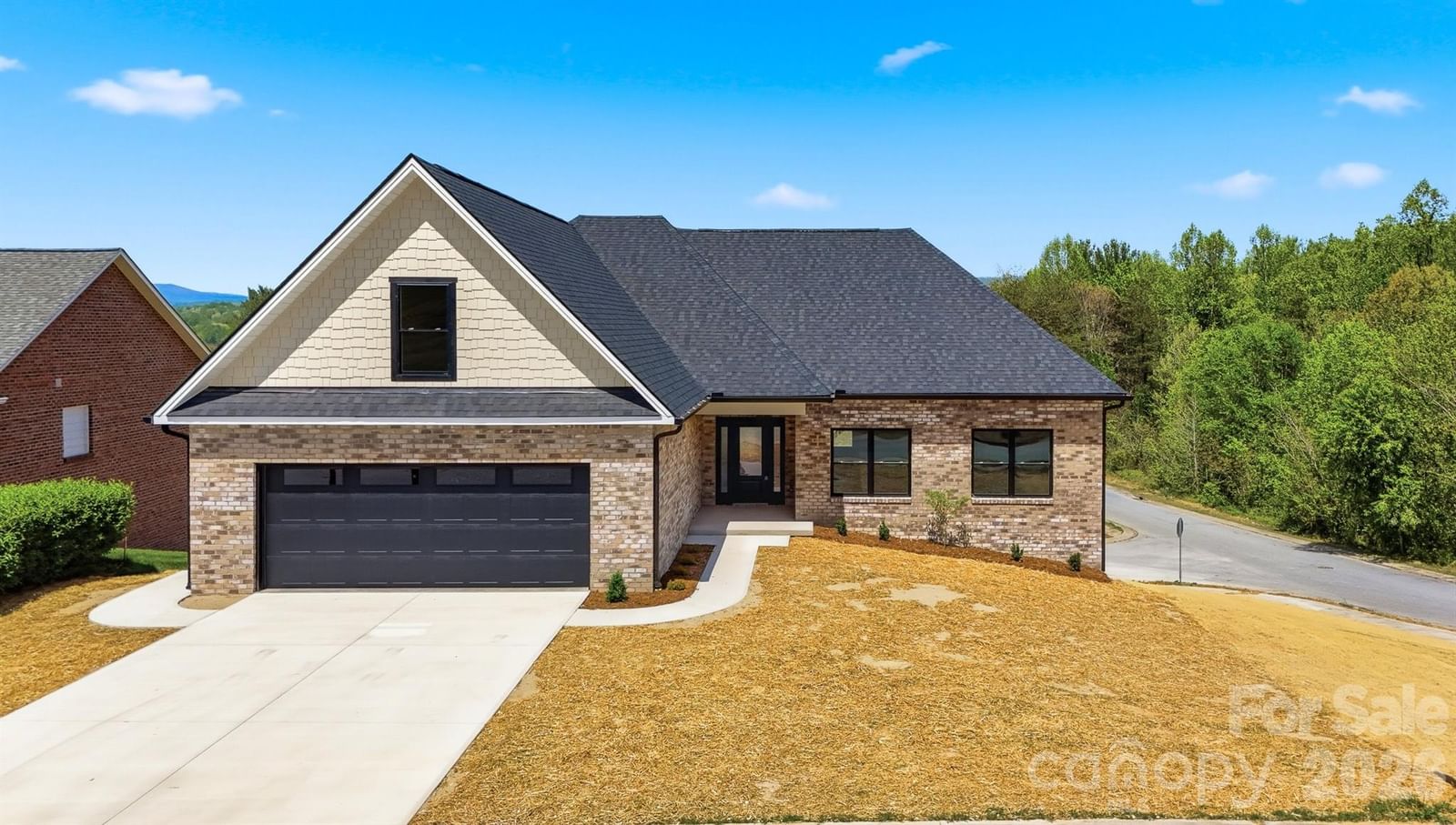 426 Huntington Woods Street, Lenoir, NC 28645 - Photo 2