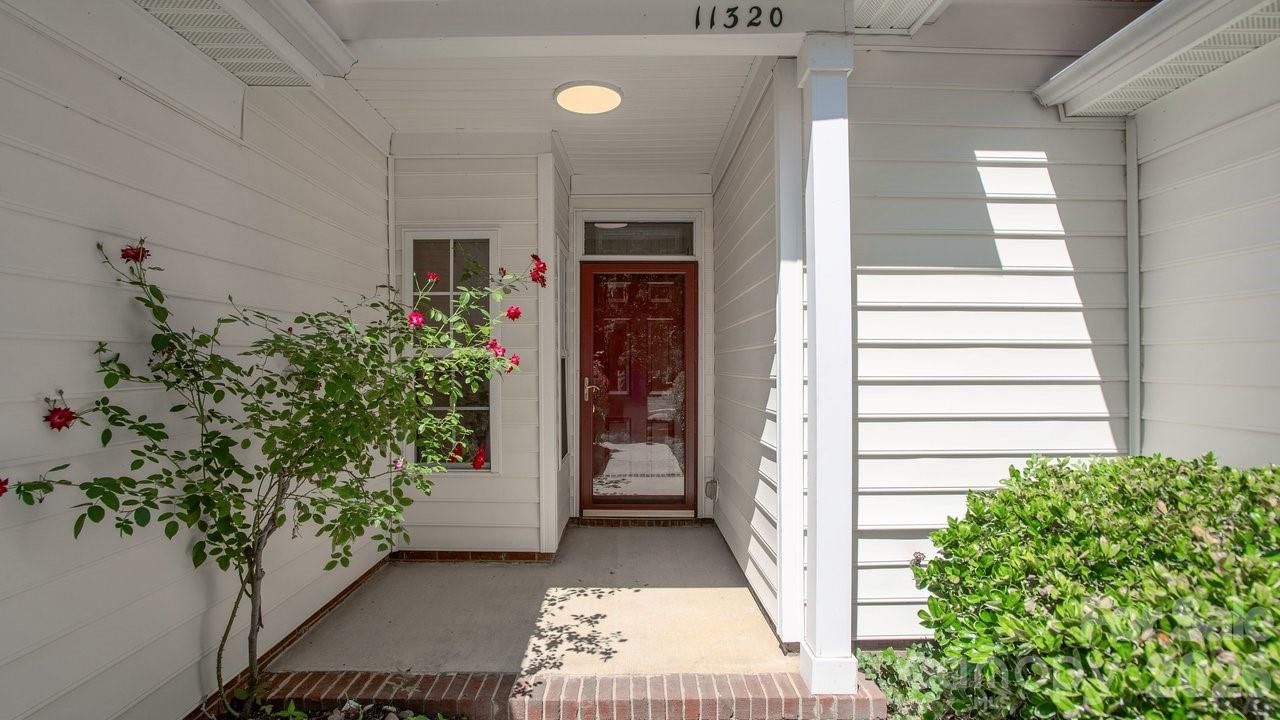 11320 Hunters Landing Drive, Charlotte, NC 28273 - Photo 3