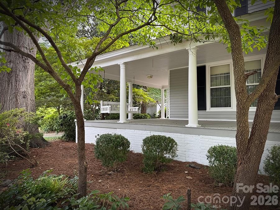 842 Aspen Street, Lincolnton, NC 28092 - Photo 2