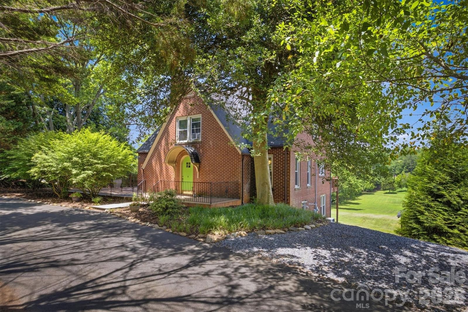 1205 Union Street, Morganton, NC 28655 - Photo 2