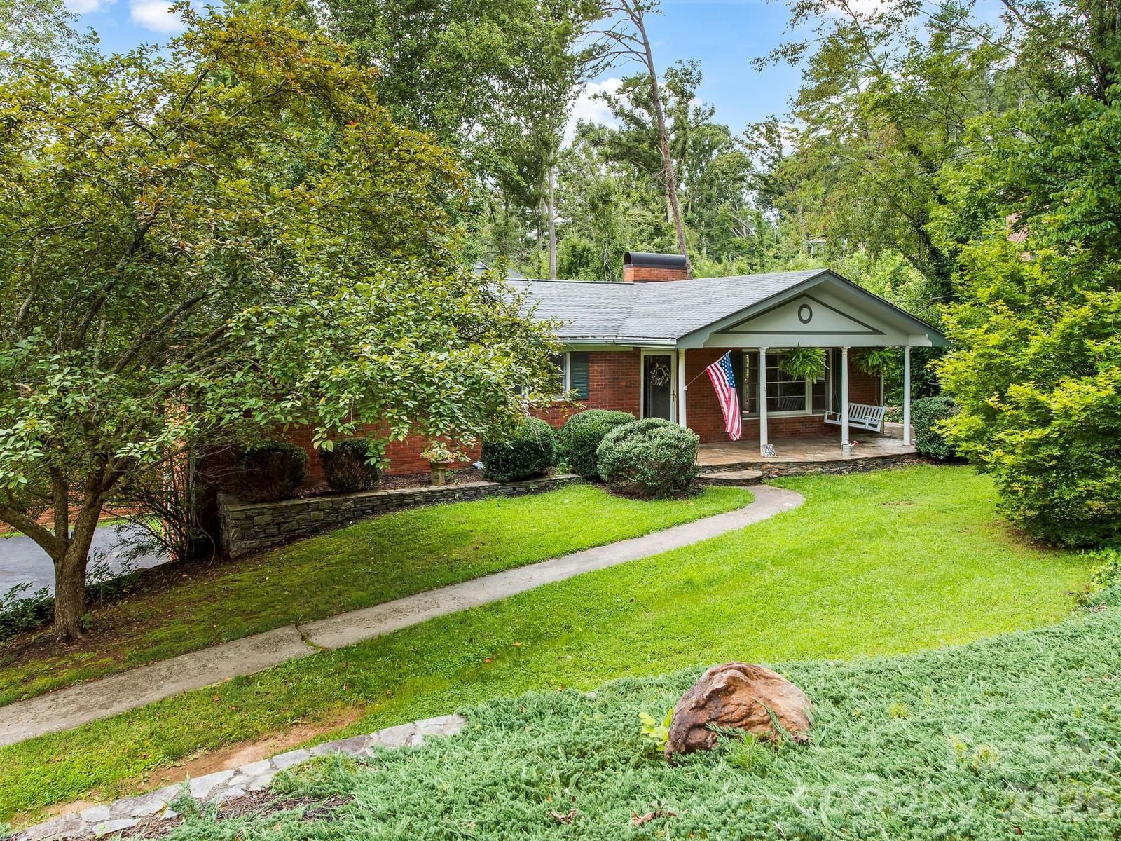 48 Faircrest Road, Asheville, NC 28804