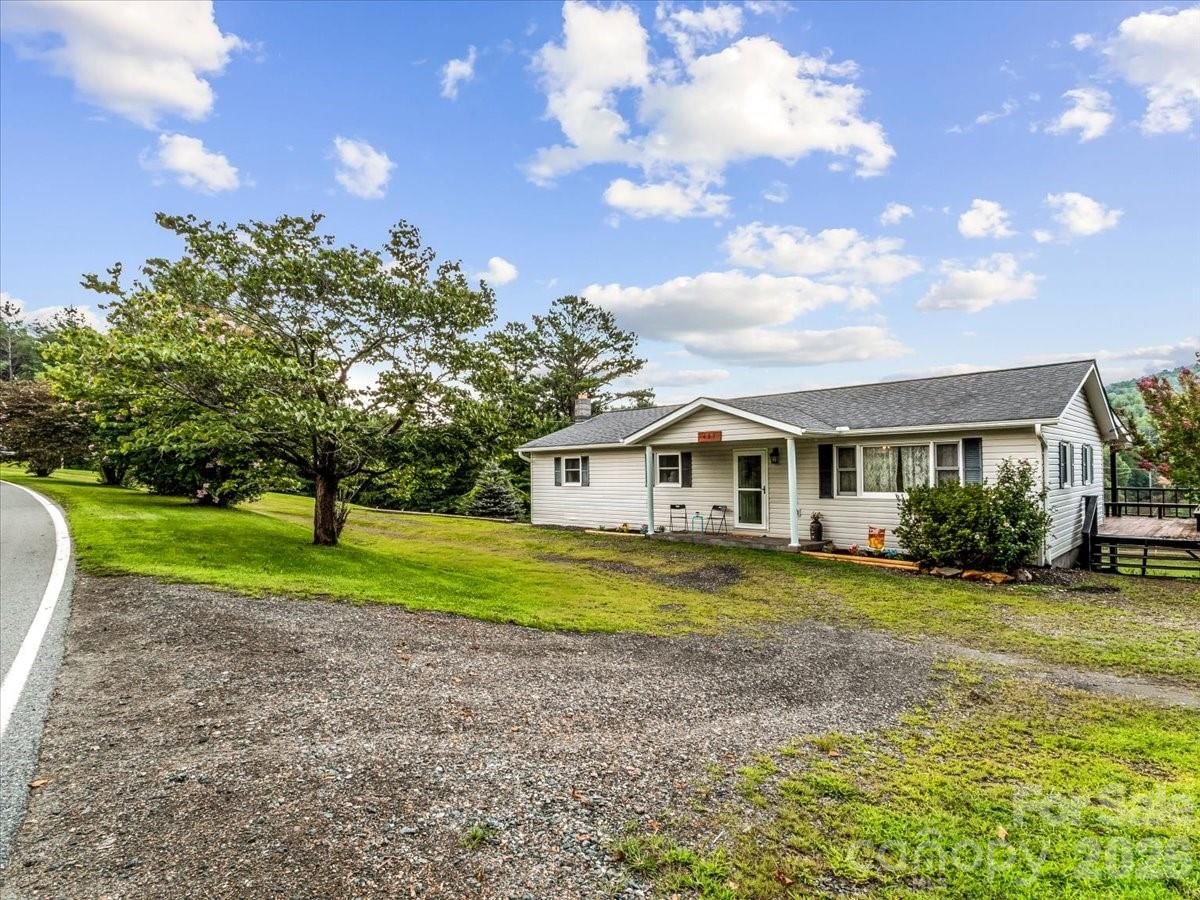 427 Big Brush Creek Road, Green Mountain, NC 28740 - Photo 3
