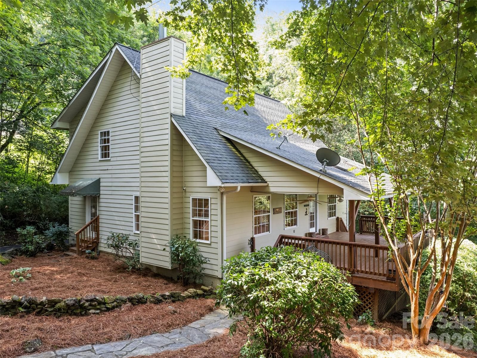 154 Presidential Drive, Waynesville, NC 28786