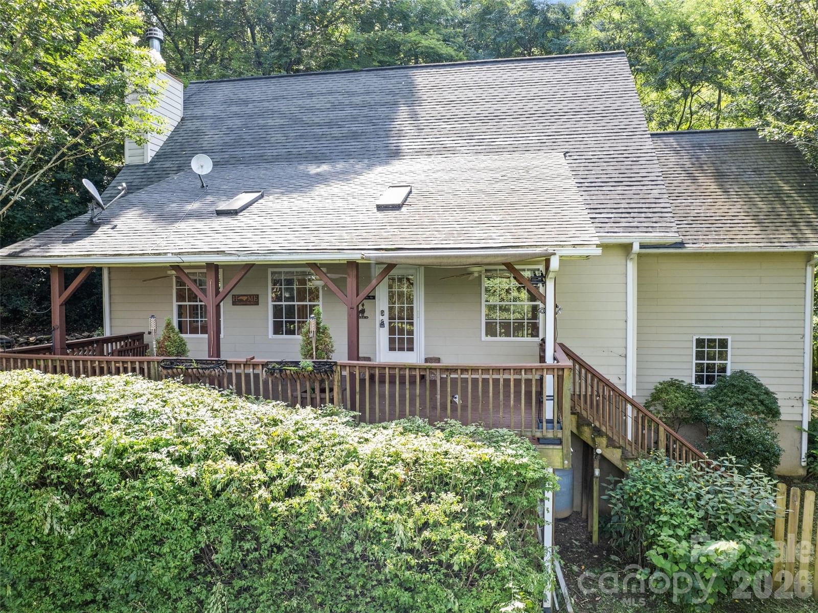 154 Presidential Drive, Waynesville, NC 28786 - Photo 2