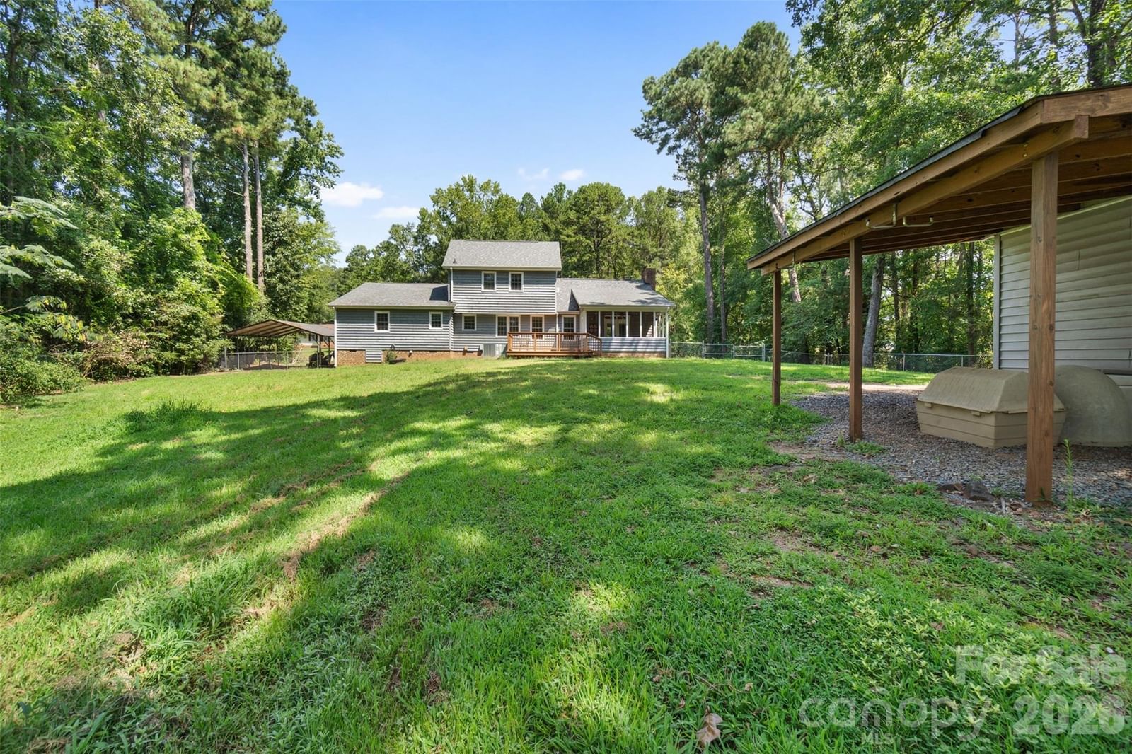 302 Nottingham Way, Wadesboro, NC 28170 - Photo 4