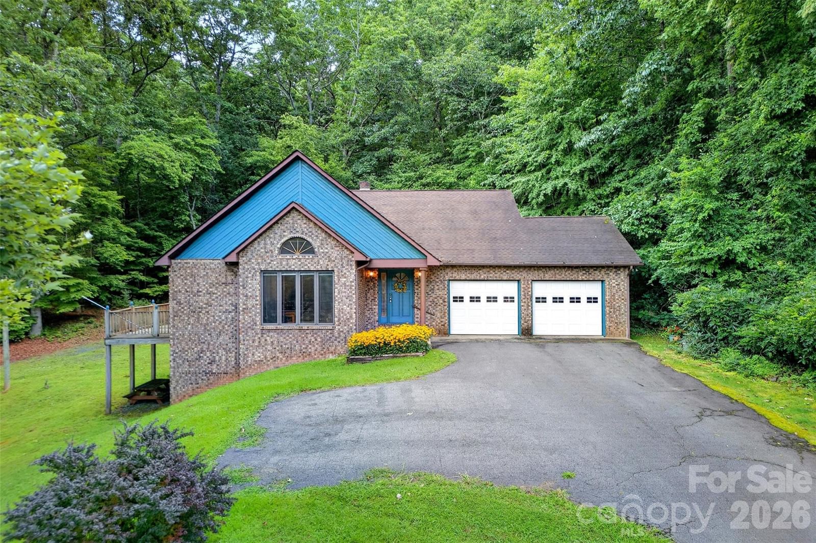 108 Shenandoah Drive, Burnsville, NC 28714 - Photo 3
