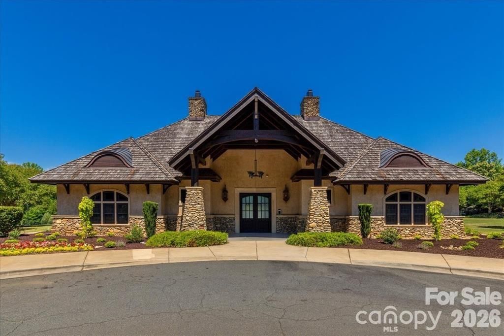 519 Meadow Sweet Lane, Waxhaw, NC 28173 - Photo 2