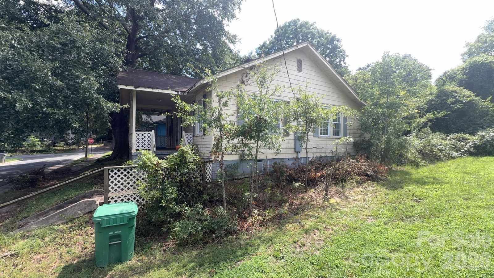 109 Dean Street, Gastonia, NC 28052 - Photo 2