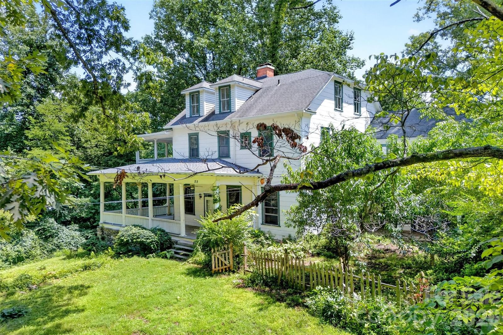 22 Woodbend Lane, Black Mountain, NC 28711 - Photo 2