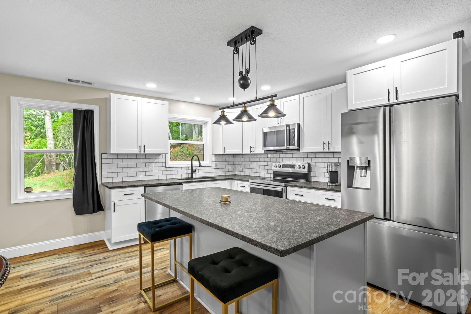 431 Judds Trail, Franklin, NC 28734 - Photo 5