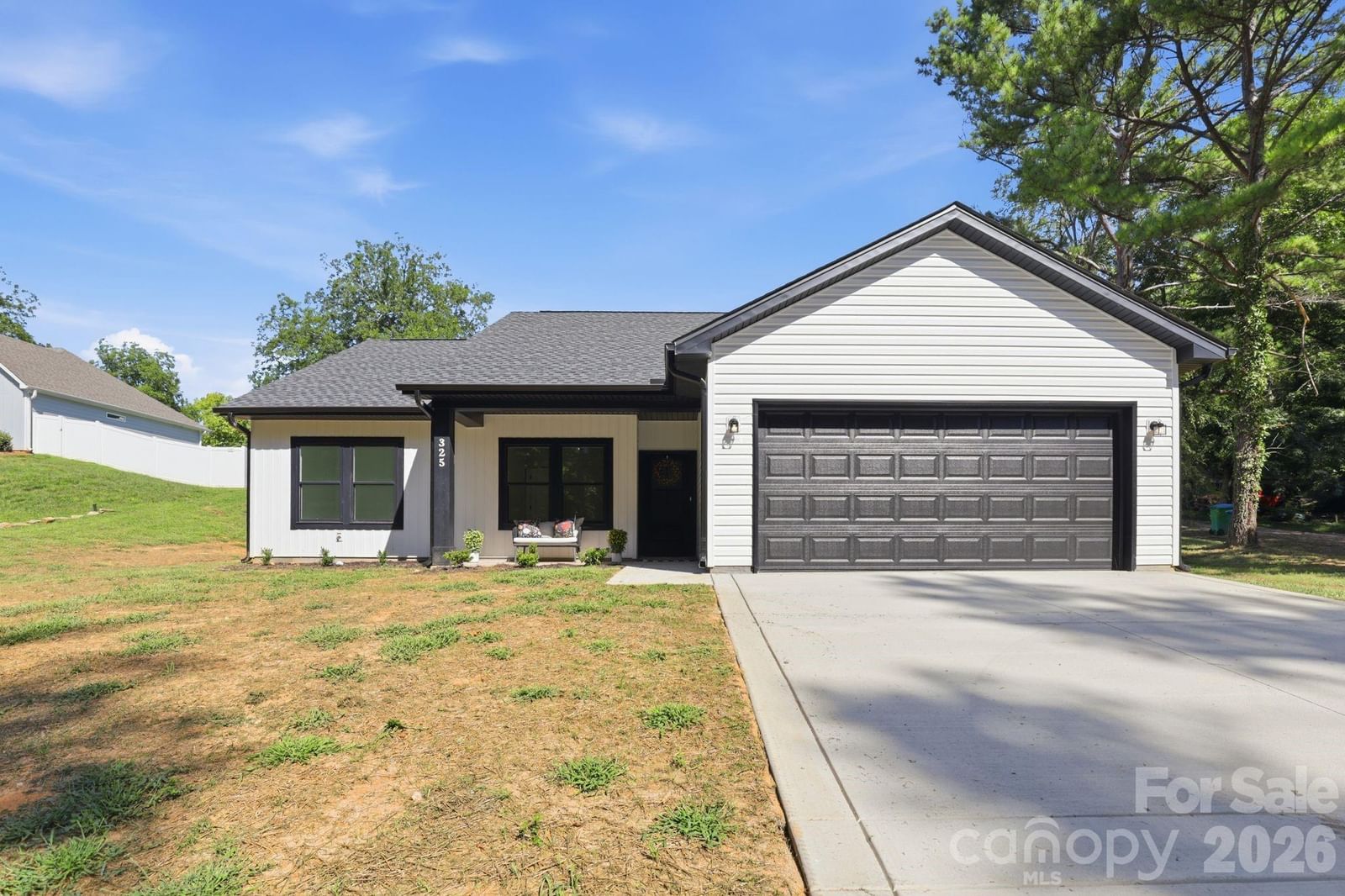325 Chapel Street, Landis, NC 28088 - Photo 2