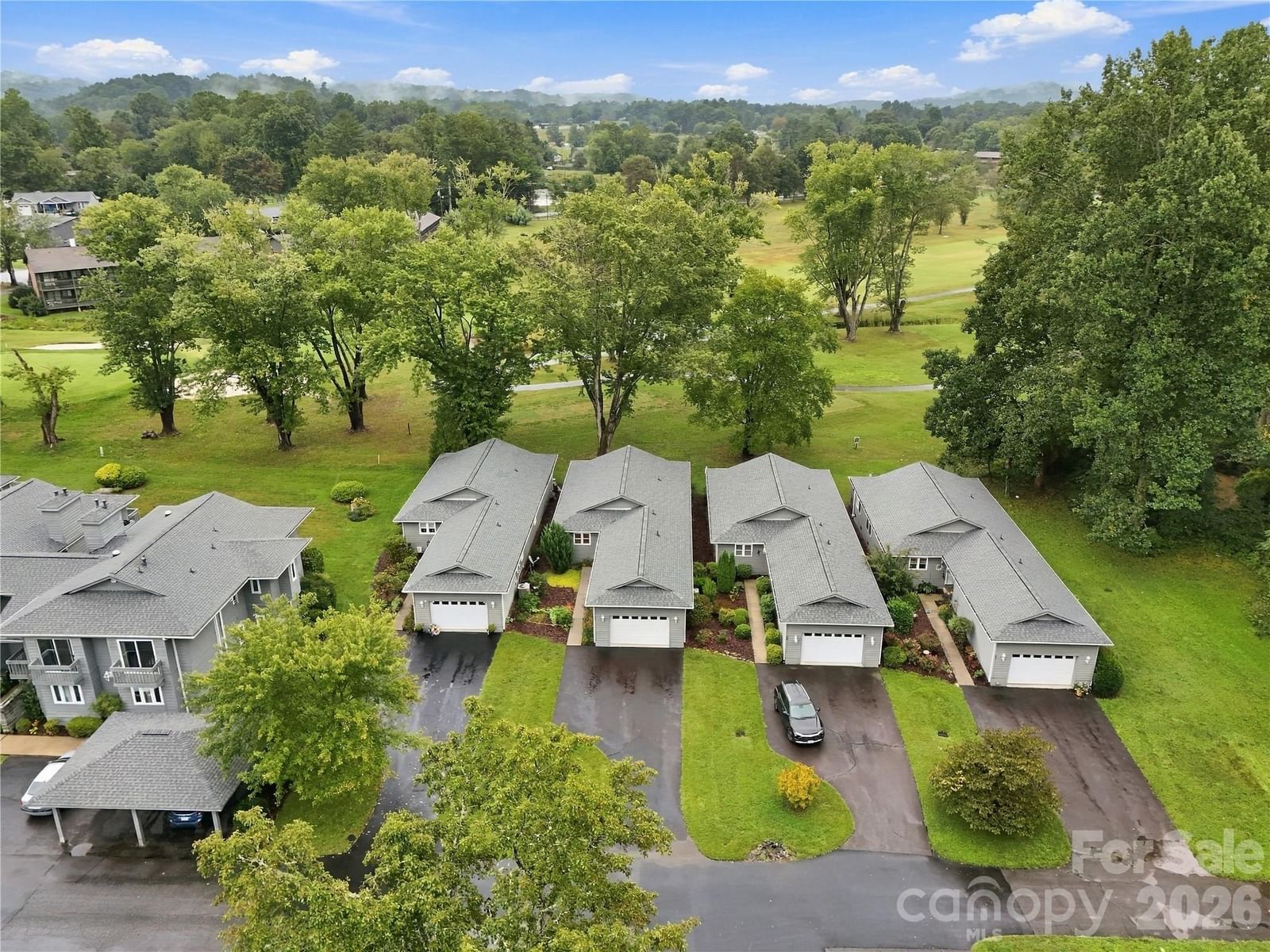 53 Southern Fairway Court #D2, Etowah, NC 28729 - Photo 5