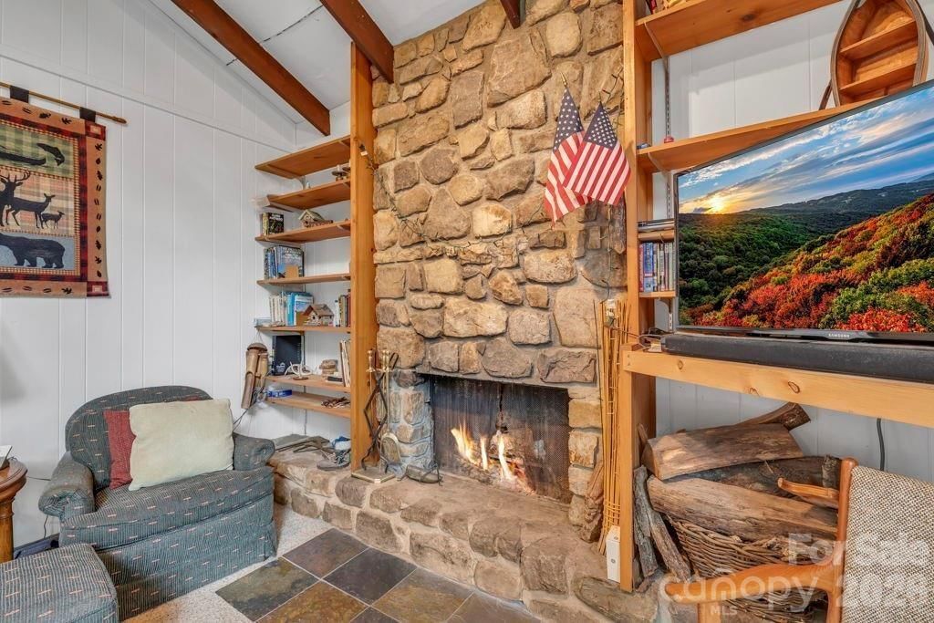 211 Foxgrape Hollow #77, Beech Mountain, NC 28604 - Photo 4