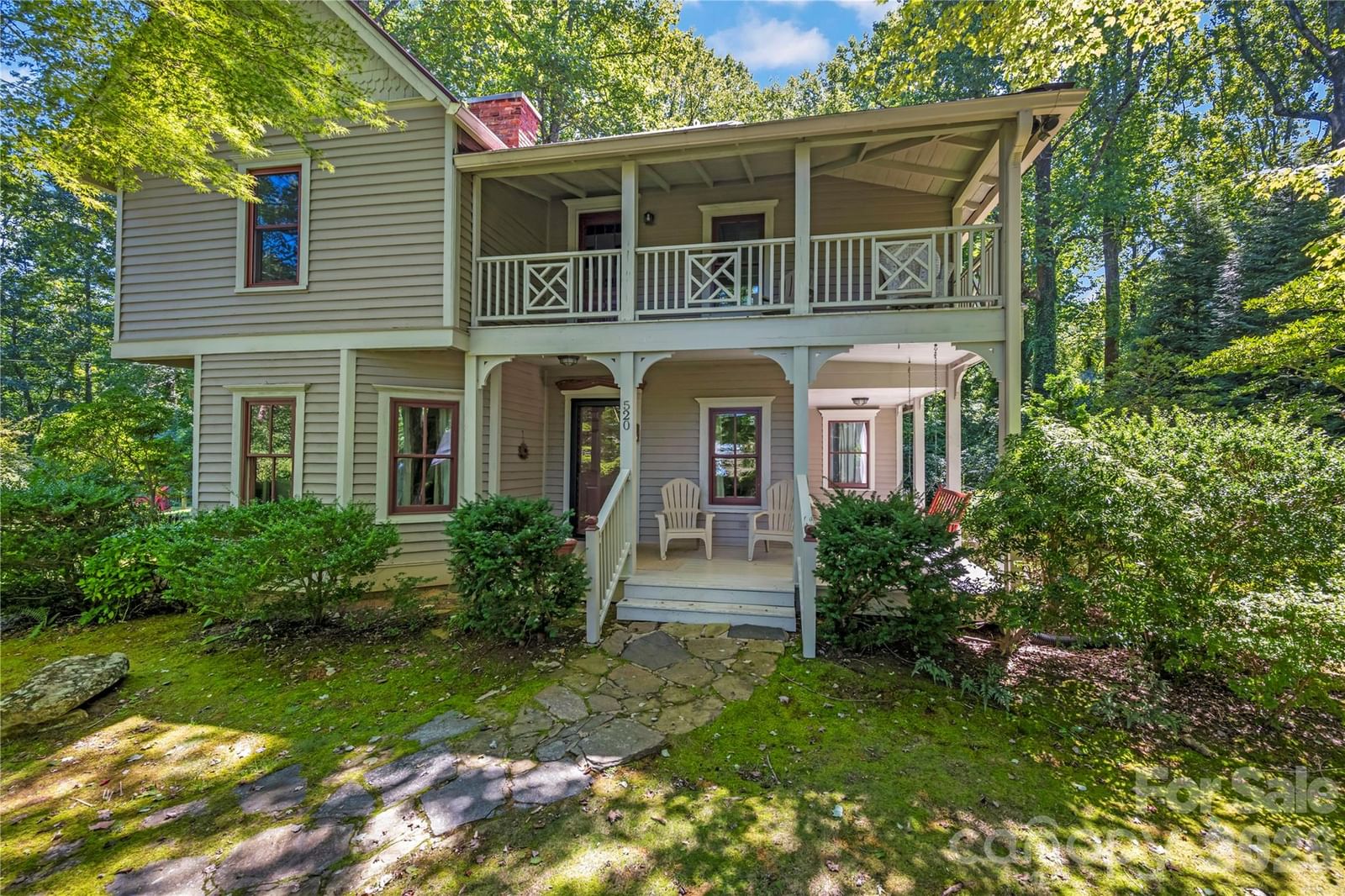 520 Esseola Street, Saluda, NC 28773 - Photo 2
