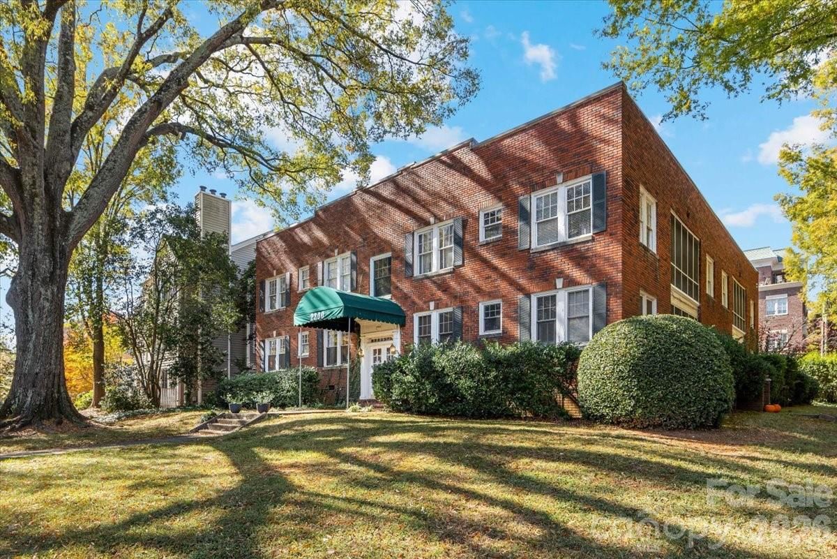 2300 Roswell Avenue #1, Charlotte, NC 28207 - Photo 3