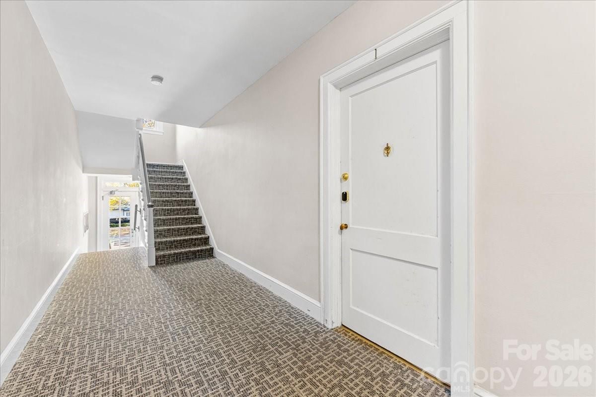 2300 Roswell Avenue #1, Charlotte, NC 28207 - Photo 4
