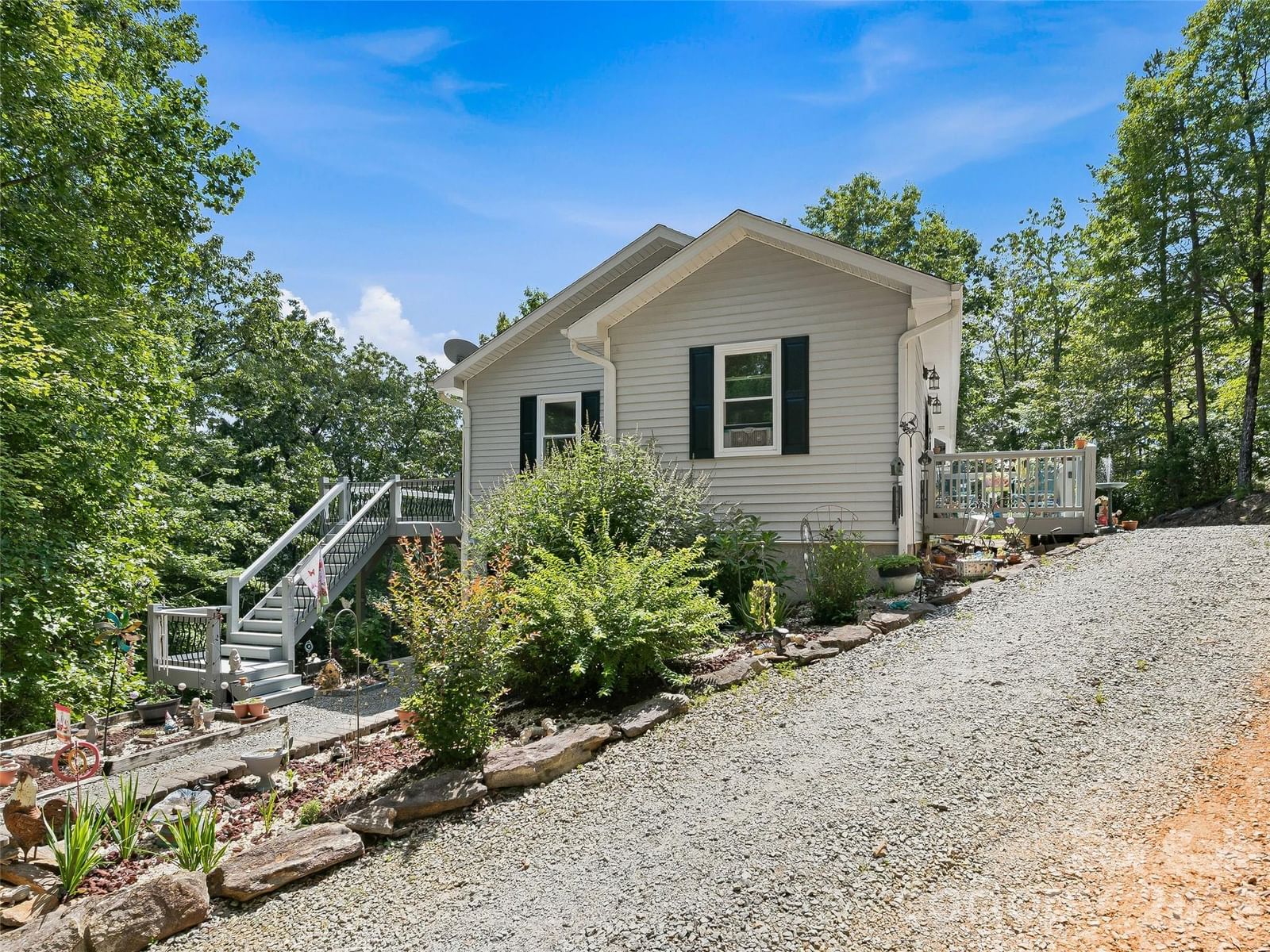 524 Lookout Drive, Pisgah Forest, NC 28768 - Photo 4
