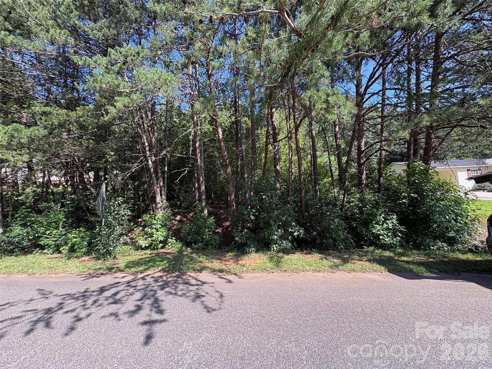127 Yadkin River Road, Statesville, NC 28625 - Photo 2