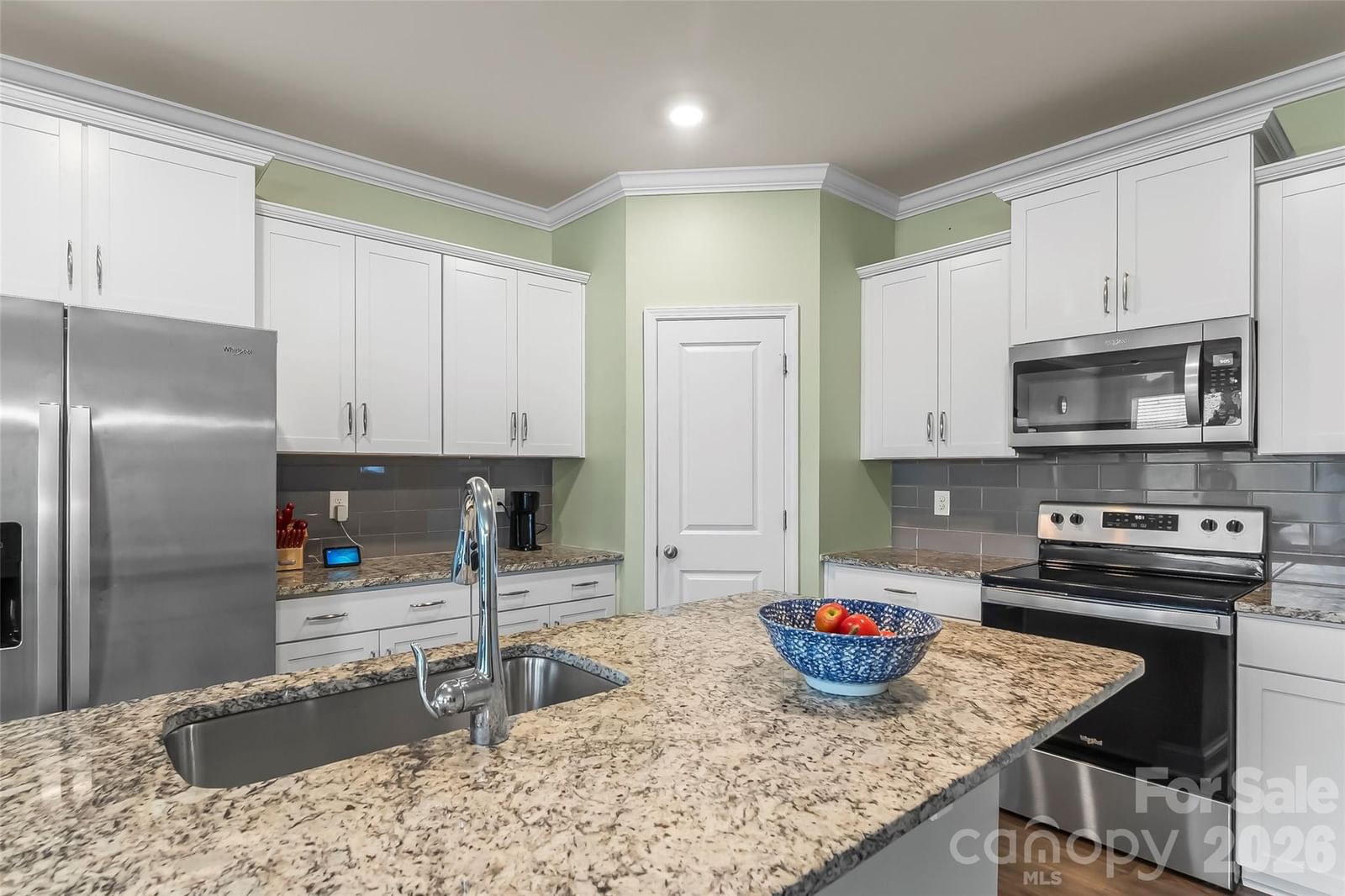 138 Creekview Road, Hendersonville, NC 28792 - Photo 4