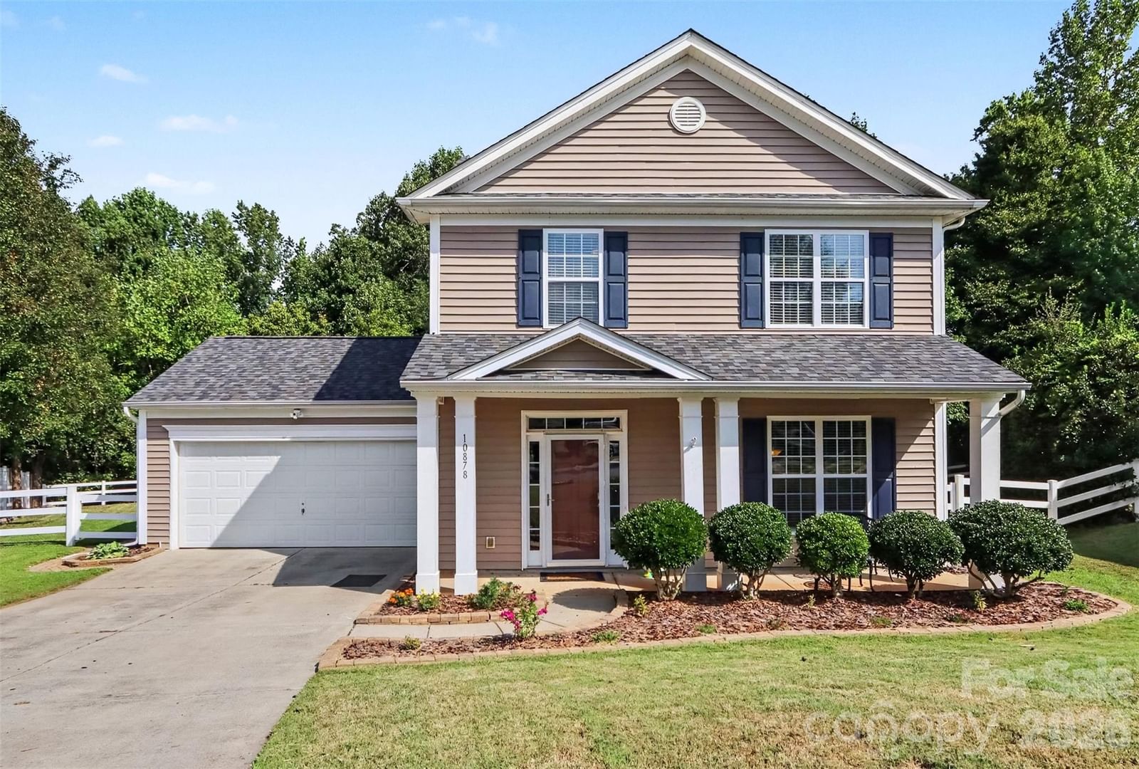 10878 Store House Court, Davidson, NC 28036 - Photo 2