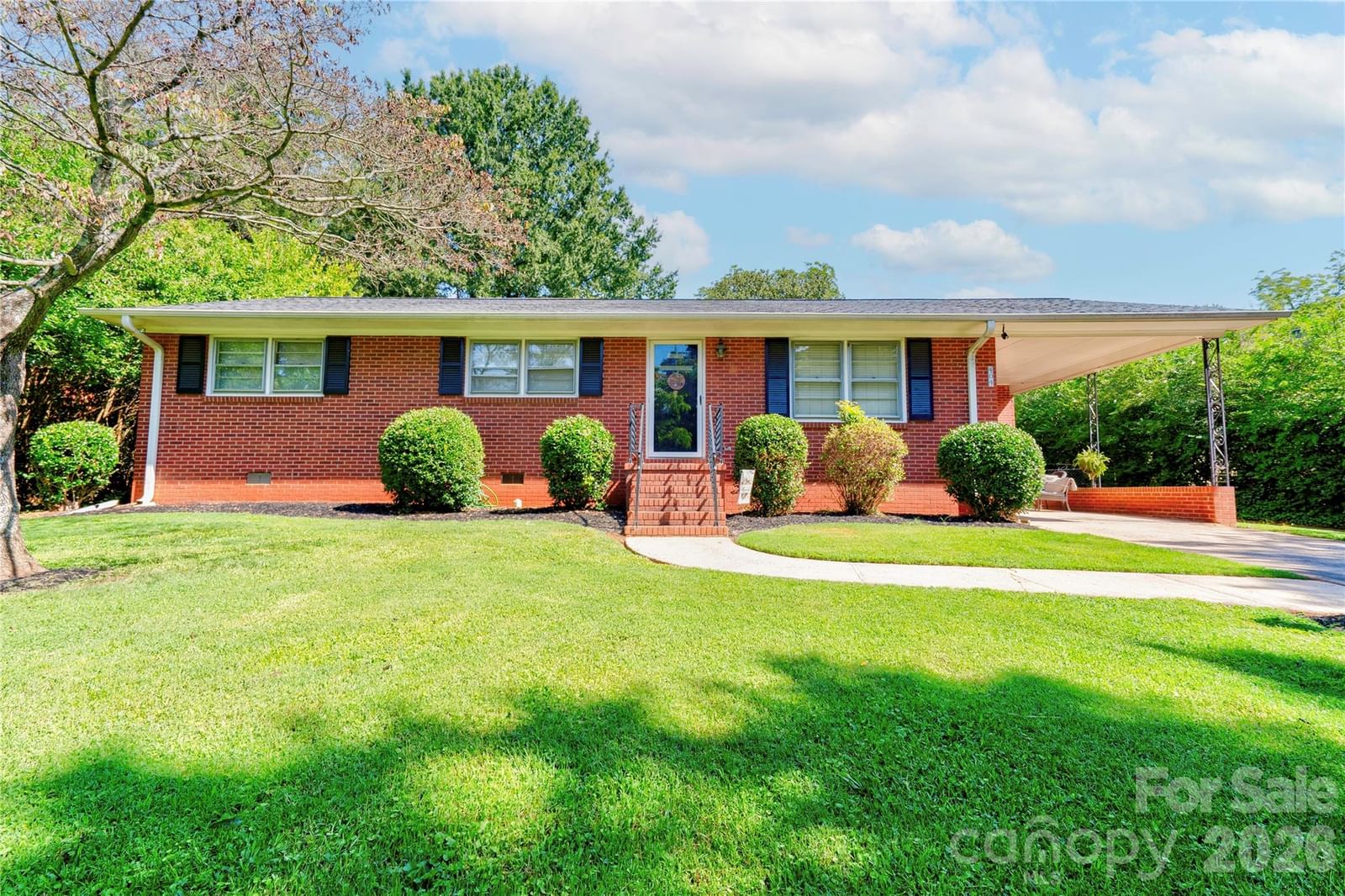 404 Pineview Drive, Kings Mountain, NC 28086 - Photo 2